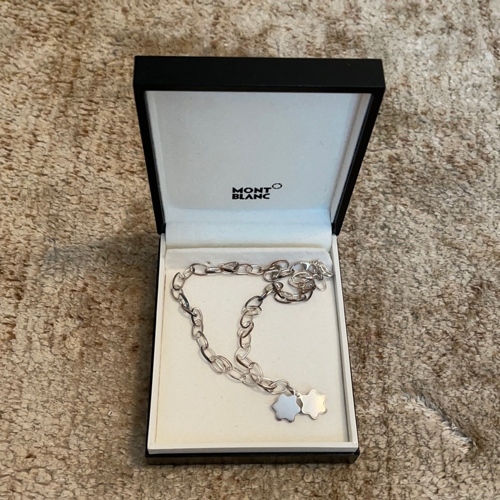 SOLD Montblanc Silver with onix star